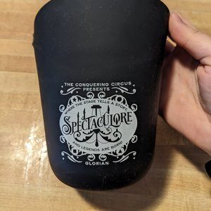 Silicone popcorn holder